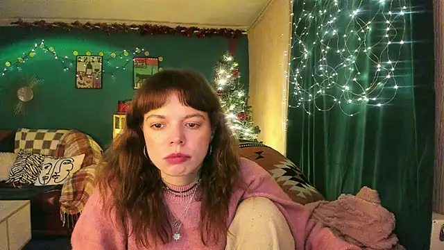 ClancyMorissey online show from December 2025 06:36:01 PM