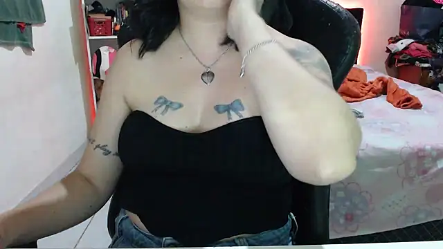 Snapshot of Ta_maravilhosaaa chatting on January 2025 01:12:02 AM Ta maravilhosaaa online show from January 2025 01:12:02 AM