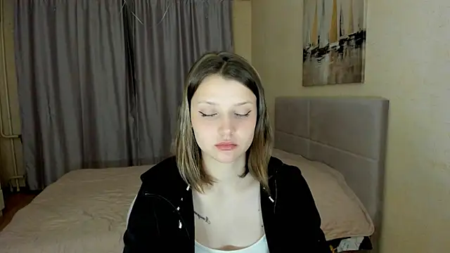 Snapshot of SoniNesti chatting on October 2025 04:55:01 PM SoniNesti online show from October 2025 04:55:01 PM