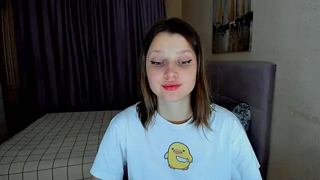 Snapshot of SoniNesti chatting on November 2025 03:55:01 PM SoniNesti online show from November 2025 03:55:01 PM