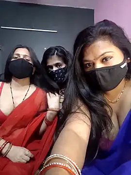 Snapshot of cutee__crazy chatting on March 2026 02:34:01 PM cutee crazy online show from March 2026 02:34:01 PM