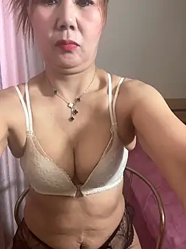 Snapshot of honghong666 chatting on December 2024 08:07:02 AM honghong666 online show from December 2024 08:07:02 AM