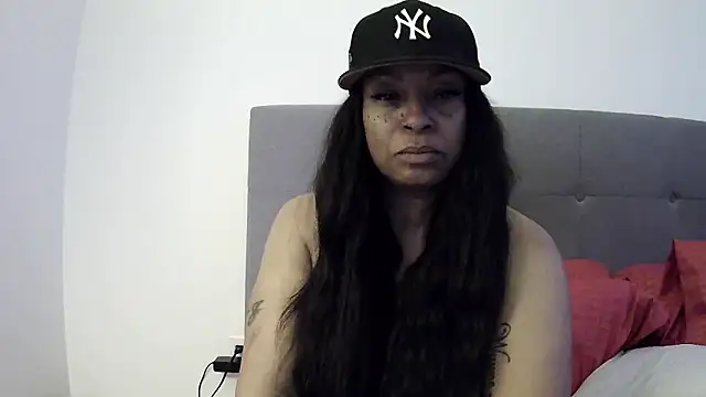 Snapshot of MSweetLindaParks chatting on June 2026 12:32:02 AM MSweetLindaParks online show from June 2026 12:32:02 AM