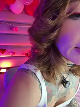 Snapshot of Evangelyne_1 chatting on February 2026 03:42:01 PM Evangelyne 1 online show from February 2026 03:42:01 PM