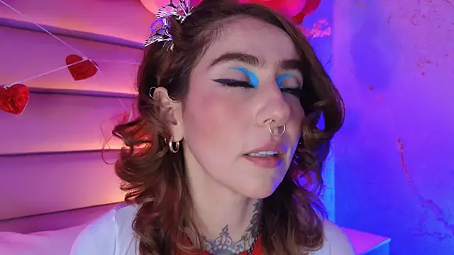 Snapshot of Evangelyne_1 chatting on February 2026 03:43:01 PM Evangelyne 1 online show from February 2026 03:43:01 PM