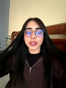 isabella jade online show from September 2025 01:15:02 PM