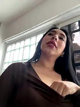 isabella jade online show from October 2025 01:46:02 PM