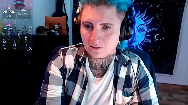 Marieblueeyes online show from February 2025 04:00:02 AM