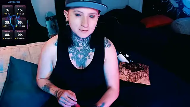 Marieblueeyes online show from September 2025 02:15:02 AM