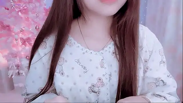 hen237 online show from November 2025 05:39:01 PM