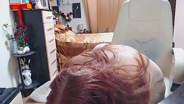 CrazyMomy online show from September 2025 07:51:02 PM