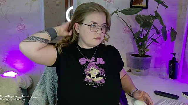 sinnamon  online show from September 2025 01:13:01 PM