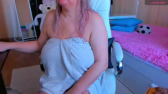 PamHardFuck online show from March 2025 08:15:02 AM