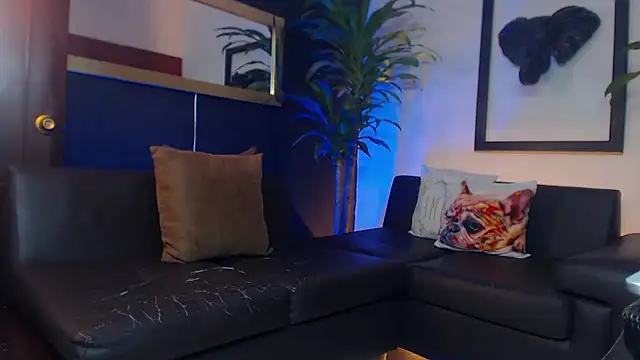 Markboyl online show from March 2025 12:11:01 PM