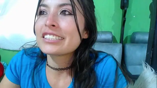 Snapshot of Alexandrasaenz chatting on December 2024 10:25:01 PM Alexandrasaenz online show from December 2024 10:25:01 PM
