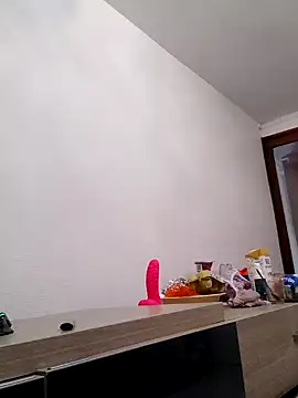 clara-francaise online show from February 2025 04:52:01 PM