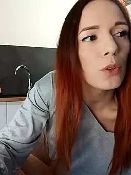 Snapshot of clara-francaise chatting on May 2026 02:57:01 PM clara-francaise online show from May 2026 02:57:01 PM