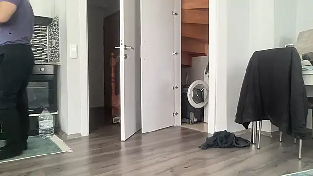 ALPHANDRE online show from March 2025 06:01:01 AM