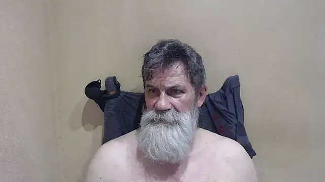 Snapshot of AlexNudo chatting on May 2026 09:39:02 AM AlexNudo online show from May 2026 09:39:02 AM