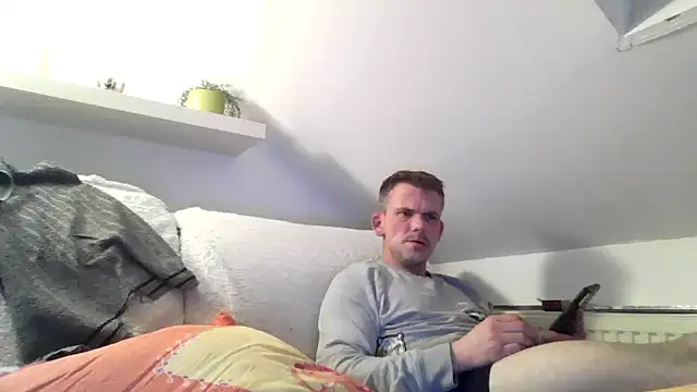 Cambitchboy online show from February 2025 11:04:01 PM