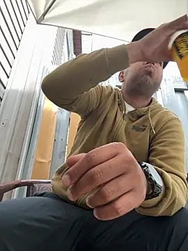 Snapshot of marhi32 chatting on October 2025 08:17:01 PM marhi32 online show from October 2025 08:17:01 PM