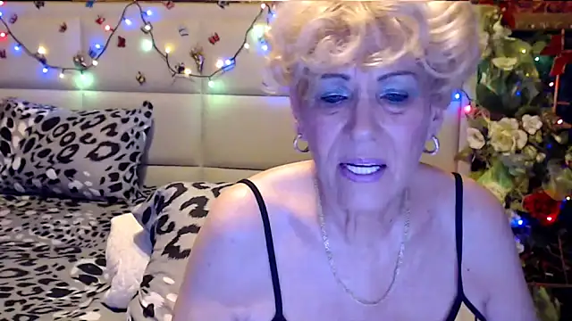 HappyWomanOn online show from November 2025 07:20:01 AM