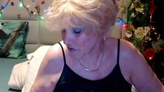HappyWomanOn online show from June 2026 08:39:02 AM