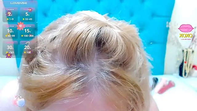 Nayla Garner online show from September 2025 04:07:01 PM