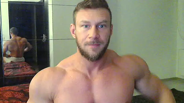 Snapshot of muscularkevin chatting on December 2024 04:46:01 AM muscularkevin online show from December 2024 04:46:01 AM