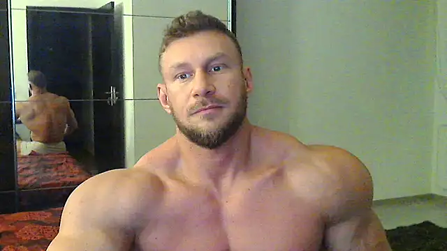 Snapshot of muscularkevin chatting on December 2024 02:06:02 PM muscularkevin online show from December 2024 02:06:02 PM