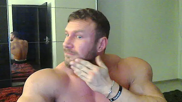 Snapshot of muscularkevin chatting on December 2024 02:12:01 PM muscularkevin online show from December 2024 02:12:01 PM