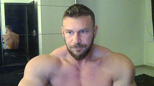 Snapshot of muscularkevin chatting on February 2025 04:22:01 AM muscularkevin online show from February 2025 04:22:01 AM