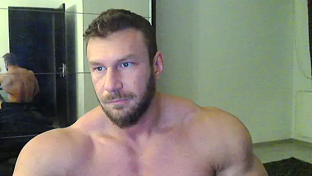 Snapshot of muscularkevin chatting on March 2025 04:45:02 AM muscularkevin online show from March 2025 04:45:02 AM