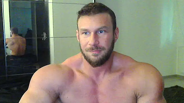 Snapshot of muscularkevin chatting on March 2025 02:30:02 PM muscularkevin online show from March 2025 02:30:02 PM