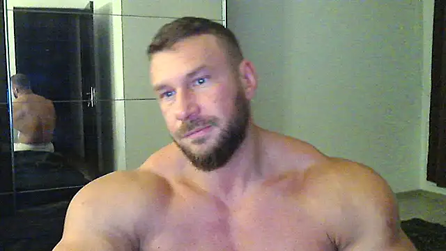 Snapshot of muscularkevin chatting on September 2025 03:30:02 AM muscularkevin online show from September 2025 03:30:02 AM