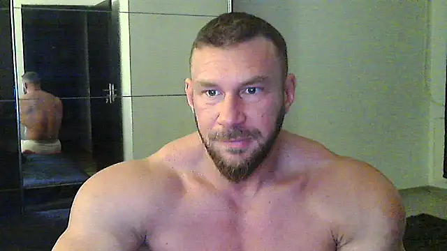 Snapshot of muscularkevin chatting on November 2025 04:45:02 AM muscularkevin online show from November 2025 04:45:02 AM