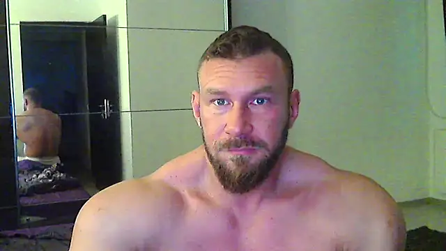 Snapshot of muscularkevin chatting on May 2026 03:45:02 AM muscularkevin online show from May 2026 03:45:02 AM