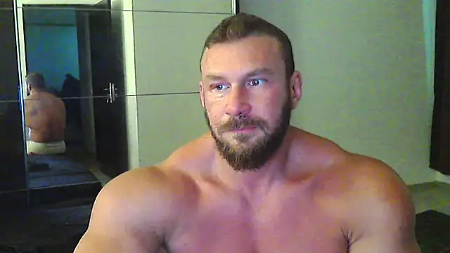 Snapshot of muscularkevin chatting on June 2026 02:19:02 PM muscularkevin online show from June 2026 02:19:02 PM