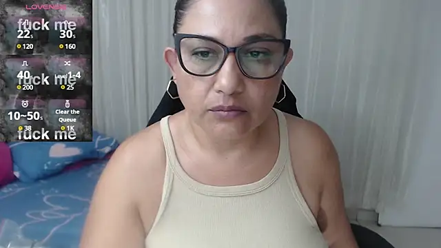 Snapshot of Katha_Marck chatting on January 2025 05:29:01 AM Katha Marck online show from January 2025 05:29:01 AM