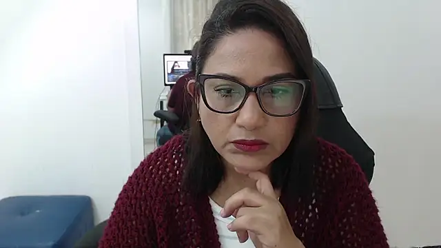 Katha Marck online show from February 2026 12:45:02 PM