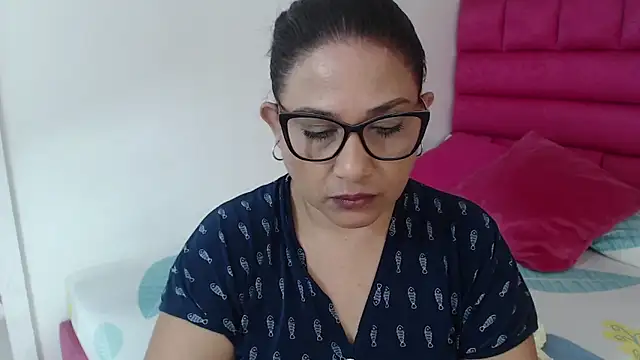 Snapshot of Katha_Marck chatting on May 2026 12:55:02 PM Katha Marck online show from May 2026 12:55:02 PM