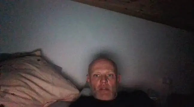 Snapshot of davigochi77bcn chatting on March 2025 02:36:01 AM davigochi77bcn online show from March 2025 02:36:01 AM