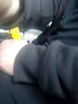 Hotredheadandtoungelasher online show from January 2025 01:20:01 PM