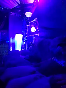 Hotredheadandtoungelasher online show from March 2025 08:59:01 AM