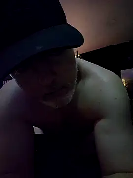 Hotredheadandtoungelasher online show from December 2025 10:12:01 AM