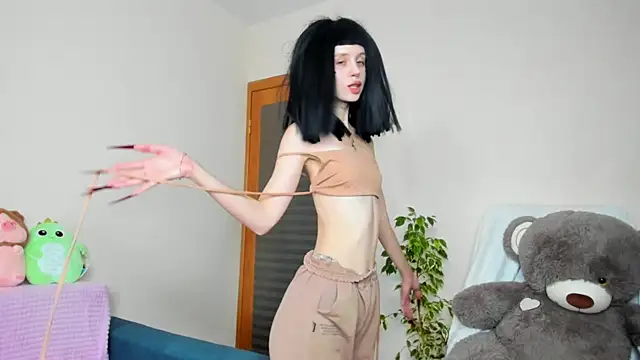 FlowerOfSin2001 online show from September 2025 02:17:01 PM