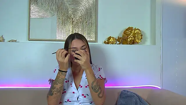 Snapshot of RachelSimpson chatting on November 2025 06:33:02 PM RachelSimpson online show from November 2025 06:33:02 PM