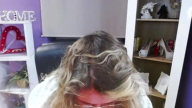 Zoey Erotic online show from January 2026 05:33:02 AM