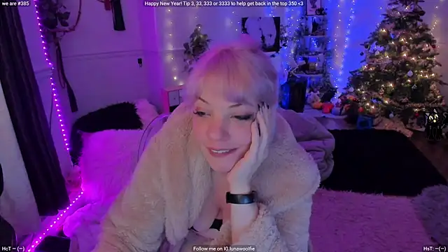 Snapshot of AliceW0lf chatting on January 2026 05:04:01 PM AliceW0lf online show from January 2026 05:04:01 PM