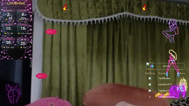 linapalacios online show from September 2025 11:27:02 PM